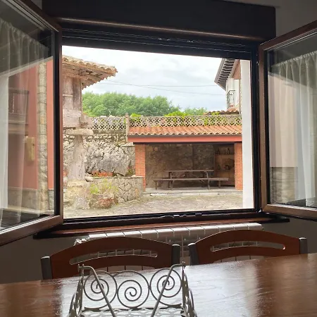 Tres Luces Casa 2 * Picones (Asturias)