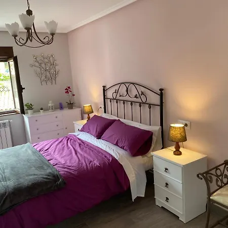 Tres Luces Casa 2 Holiday home Picones (Asturias)